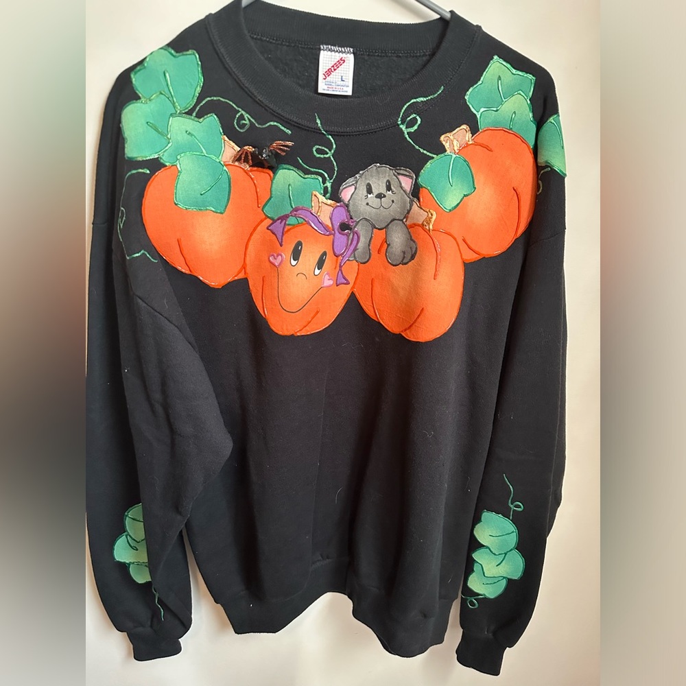 Vintage Halloween Crewneck